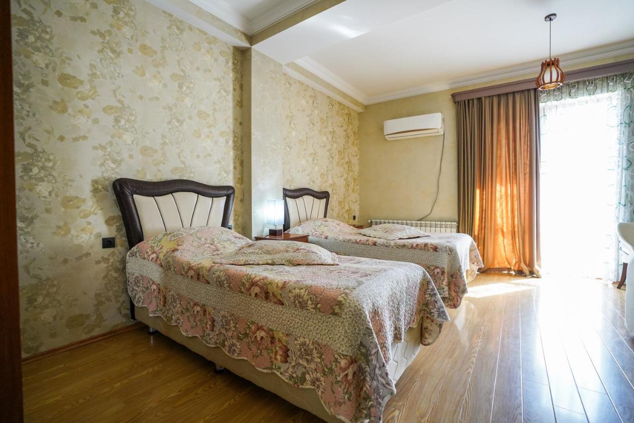 Natali Hotel Bordjomi Extérieur photo