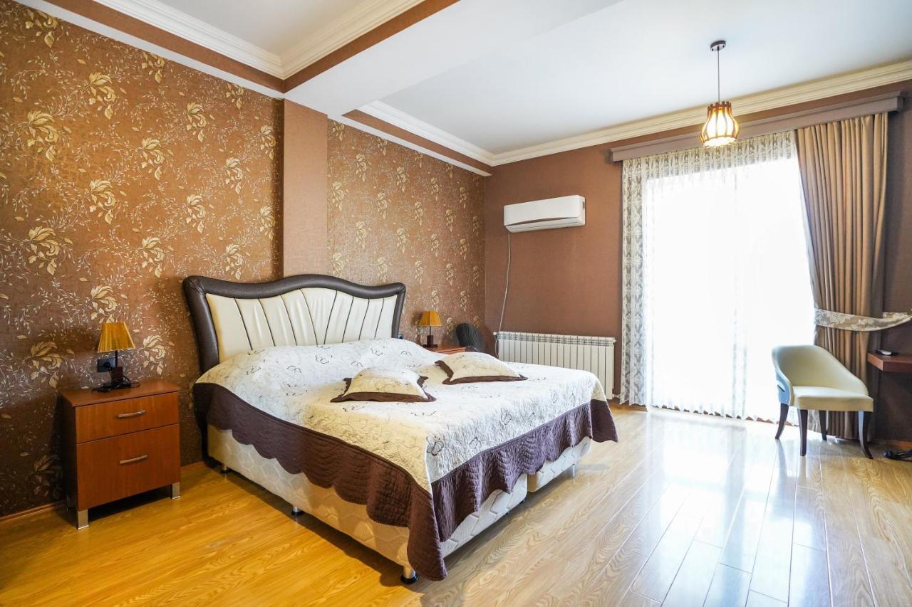 Natali Hotel Bordjomi Extérieur photo