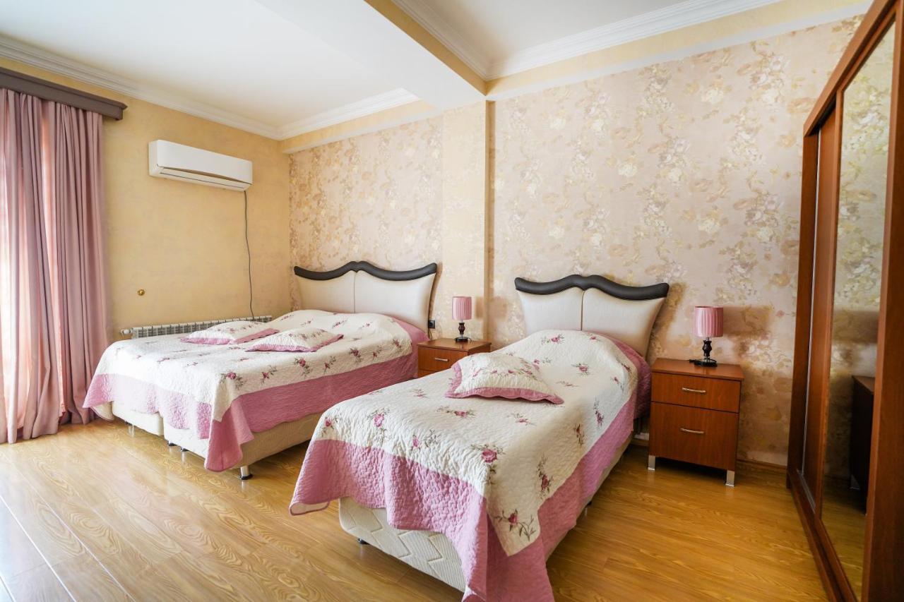 Natali Hotel Bordjomi Extérieur photo