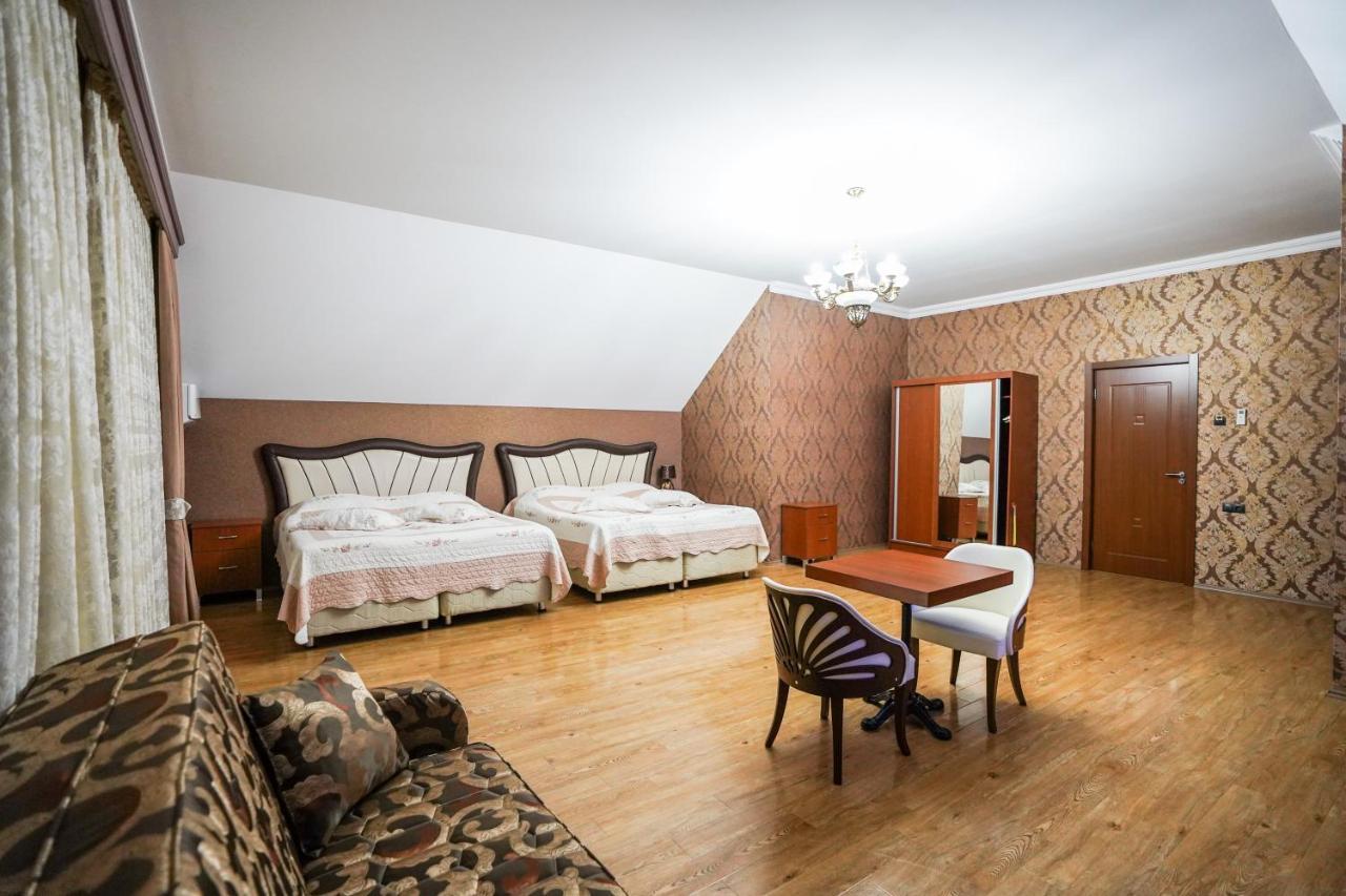 Natali Hotel Bordjomi Extérieur photo