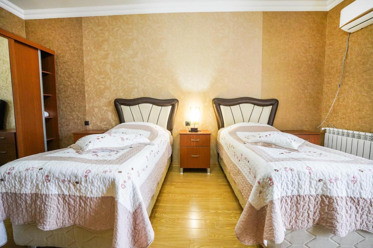 Natali Hotel Bordjomi Extérieur photo