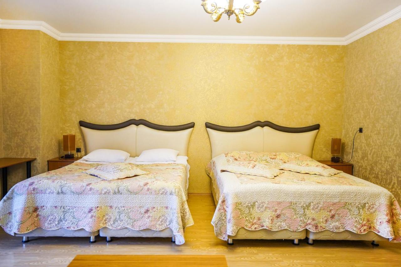 Natali Hotel Bordjomi Extérieur photo
